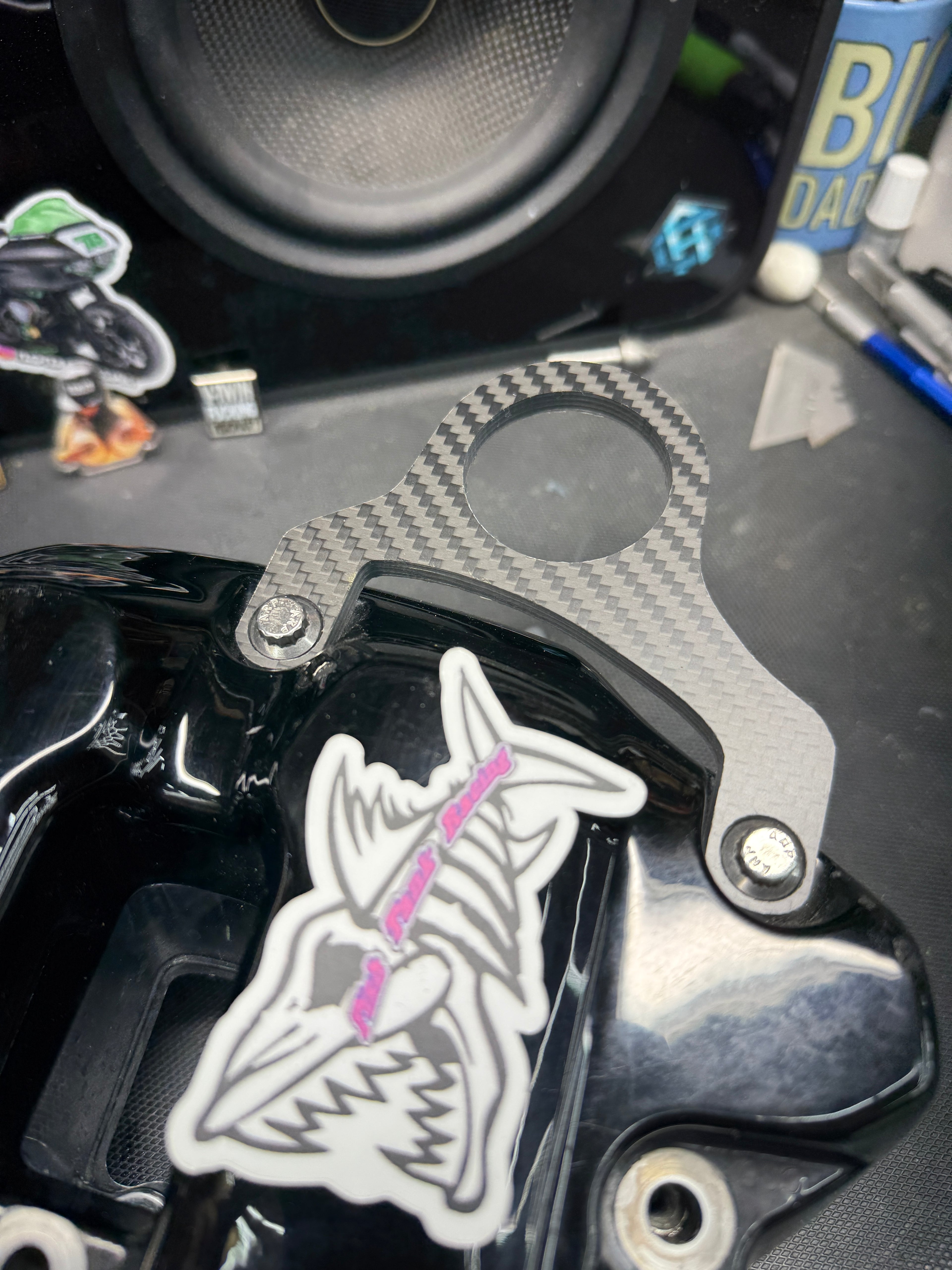 FTR 76 carbon fiber oil pressure gauge bracket for Harley M8